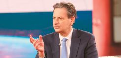 Σκυλακάκης: Άμεσα τα οφέλη για τους αγρότες από τα μέτρα για το ρεύμα - Μείωση 30% στο κόστος από τα προγράμματα για τα φωτοβολταϊκά