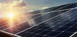 SolarPower Europe: Ισχυρό momentum για την αγορά φωτοβολταϊκών το α’ εξάμηνο, που ισοφάρισε ολόκληρο το 2025 - «Καμπανάκι» για περικοπές και αποθήκευση