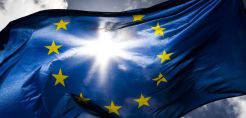 Τι θα προτείνει η Κομισιόν την επόμενη εβδομάδα για την ενεργειακή κρίση - Το ένα και μοναδικό σενάριο για πλαφόν στη λιανική - Αντιδρούν κάθετα οι stakeholders