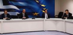 Χρ. Σταϊκούρας: Τετράμηνη αναστολή φόρων, 800 ευρώ σε εργαζόμενους που σταμάτησαν να δουλεύουν