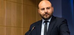 Στασινός: Πρακτικές προτάσεις άμεσης εφαρμογής για την εξοικονόμηση ενέργειας στα κτίρια