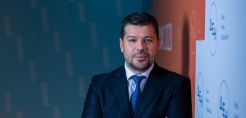 Νέο υψηλότερο μέρισμα 40 λεπτά ανά μετοχή για το 2024 αποφάσισε η ΔΕΗ – Σε πλήρη εξέλιξη ο μετασχηματισμός σε «Power Tech ενεργειακό Όμιλο προηγμένης τεχνολογίας»