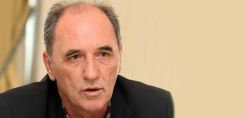 Σταθάκης: Το φυσικό αέριο θα κρατήσει την οικονομία σε κίνηση