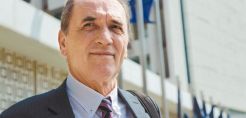 Σταθάκης: Πλέον το κόστος των ΑΠΕ είναι αντίστοιχο εκείνου των συμβατικών καυσίμων