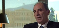 Σταθάκης: Ενδεχόμενη μετακύλιση του κόστους ρύπων στα τιμολόγια της ΔΕΗ θα σηματοδοτήσει αυξήσεις για τους καταναλωτές