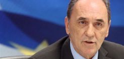 Εκτάκτως στις Βρυξέλλες ο Σταθάκης, για συνάντηση με τον Μοσκοβισί