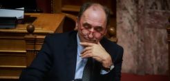 Το ΕΣΕΚ και 3 κομβικές παρεμβάσεις βάζει ο Σταθάκης στο «σακούλι» του κυβερνητικού έργου για τις ΑΠΕ