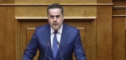 Παπασταύρου:  Τα 10+1 οφέλη της χώρας μας από τις συμβάσεις με την Κοινοπραξία Chevron και HELLENiQ Energy