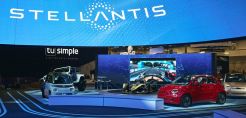 Stellantis: Αναμένει ζημία 2,7 δισ. δολ. το πρώτο εξάμηνο λόγω δασμών