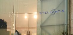 Stellantis: Αναμένει ζημία 2,7 δισ. δολ. το πρώτο εξάμηνο λόγω δασμών