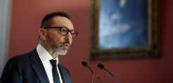 Κίνητρα για πράσινη ανάκαμψη και επενδύσεις ζητά η ΤτΕ - Ο ρόλος των τραπεζών