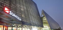 Suntech: Αντιμέτωπος με αγωγές ο πρώην κινεζικός κολοσσός