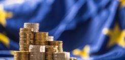 Ευρωβαρόμετρο: Το 56% των Ελλήνων βλέπει χειρότερη την οικονομία σε ένα χρόνο