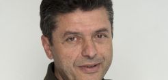 Πώς θα δημοπρατούμε κάθε χρόνο τις τηλεοπτικές άδειες με σίγουρη επιτυχία