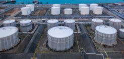 Μονάδα αποθήκευσης και αεριοποίησης LNG εγκατέστησε η EL-PACK, ετοιμάζει και μονάδα ΣΗΘΥΑ – Εγκρίθηκε η τροποποίηση της ΑΕΠΟ