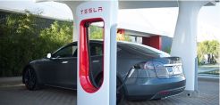 Αυξημένες κατά 25% οι πωλήσεις οχημάτων της Tesla Motors