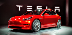 Tesla: Αποχώρησε αιφνίδια ένας από τους 3 "υπαρχηγούς" του Έλον Μασκ