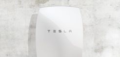 Greenpeace: Μήπως η Tesla μόλις σκότωσε τον λιγνίτη;
