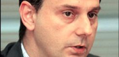 Θεοχάρης: Kατά των επενδύσεων oι περισσότεροι στην κυβέρνηση