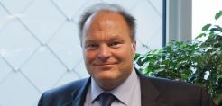 EWEA: Τζέκιλ και Χάιντ η ευρωπαϊκή πολιτική για τις ΑΠΕ
