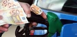 Ντ. Ρόβλιας: Θα μειωθούν οι τιμές των καυσίμων