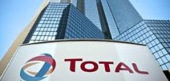 Η Total υπογράφει συμφωνία 1,45 δισ. δολ. με το Άμπου Ντάμπι