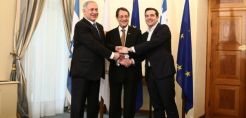 Αναβλήθηκε η τριμερής συνάντηση Ελλάδας, Κύπρου και Ισραήλ