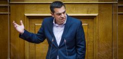 Τσίπρας: Η κυβέρνηση πάει να μειώσει με αλχημείες τα υπερκέρδη - Διαρροές από τη ΡΑΕ, αλλά πουθενά τα οριστικά νούμερα
