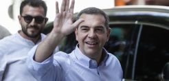 Παραιτήθηκε από πρόεδρος του ΣΥΡΙΖΑ-ΠΣ, ο Αλέξης Τσίπρας