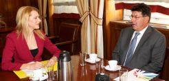 Χρ. Λιάγγου: Ευχολόγια και υποσχέσεις στη βιομηχανία