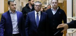Συνεχίζεται το σκάνδαλο Ουλιουκάγεφ - Rosneft στη Ρωσία 