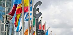 Κομισιόν: Προσωρινή χαλάρωση των κανόνων περί κρατικών ενισχύσεων προς τις επιχειρήσεις