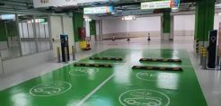 Συμφωνία ΔΕΗ-Athens Metro Mall για τέσσερα σημεία φόρτισης ηλεκτρικών οχημάτων