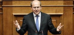 Κόντρα Χατζηδάκη-ΣΥΡΙΖΑ για το περιβαλλοντικό νομοσχέδιο με εκατέρωθεν κατηγορίες και αιχμές