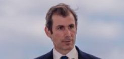 Miguel Stilwell (EDP): Ευνοϊκό το ελληνικό πλαίσιο για τις ΑΠΕ – Ενισχύουμε τις σχέσεις μας με ΕΛΛΑΚΤΩΡ και ΤΕΡΝΑ