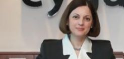 Τα βρόντηξε η πρόεδρος της ΔΕΦΑ στην Κύπρο