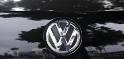 DW: Οι λεκτικές ακροβασίες της Volkswagen
