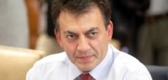 Βρούτσης: Κοντά σε συμφωνία για τα εργασιακά - Μαραθώνια κυβερνητική σύσκεψη