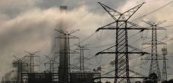 Reuters: Το δίκτυο χρειάζεται επενδύσεις τρισ. δολαρίων για την αποφυγή μπλακ άουτ τύπου Ισπανίας