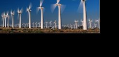 Μάκης Αποστόλου: Ασκήσεις ρευστότητας για να επιταχύνουν οι ΑΠΕ