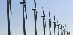 Επένδυση σε αιολικό 20 MW στη Βουλγαρία από τη Lukoil