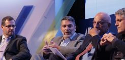 Κ. Ξιφαράς: Απαιτούνται παρεμβάσεις στην αγορά αερίου για προσιτές τιμές - Ανάγκη για ισορροπία μακροπρόθεσμων και spot αγορών LNG 