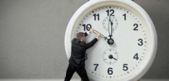 Ένα ακόμη επεισόδιο στο σίριαλ των έξυπνων μετρητών - Τέσσερις διεκδικητές, εκτός κι αν δοθεί νέα παράταση