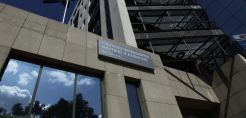Κατατέθηκε το περιβαλλοντικό νομοσχέδιο - Τι προβλέπει για την αδειοδότηση έργων ΑΠΕ - Ολόκληρο το κείμενο και η αιτιολογική