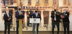 Την έναρξη της εβδομάδας ενέργειας κήρυξε στο Χρηματιστήριο Αθηνών ο Υπουργός Περιβάλλοντος και Ενέργειας, Κώστας Σκρέκας