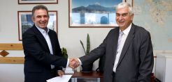 H Motor Oil υιοθετεί το δασικό εκκοκκιστήριο της Αμυγδαλέζας - Πρωτοπορεί στη διατήρηση και αναγέννηση των δασών