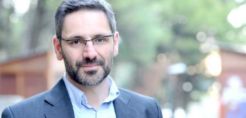 Λευτέρης Ιωαννίδης: Προσβλητική η απόφαση Χατζηδάκη για τα δικαιώματα εκπομπών
