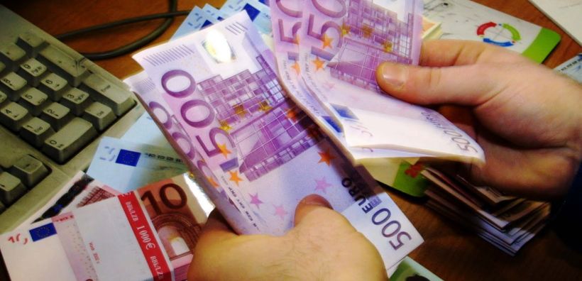 Πράσινο φως για δάνειο στο ΛΑΓΗΕ και ένεση ρευστότητας στη ΔΕΗ