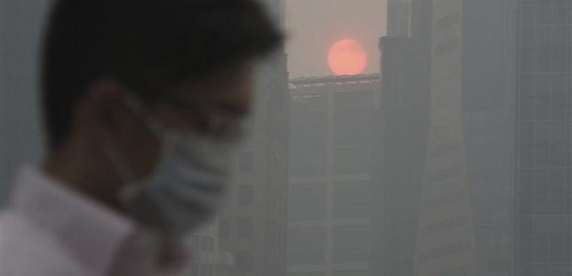 Σε επίπεδα-ρεκόρ η ατμοσφαιρική ρύπανση στη Σιγκαπούρη