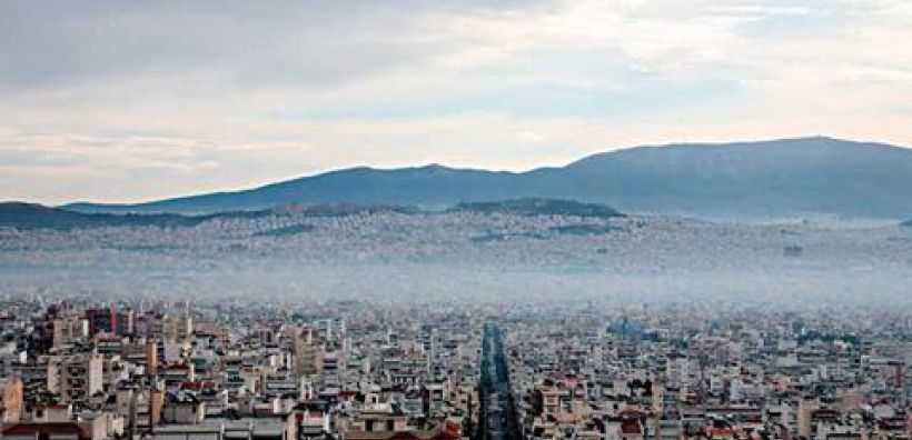 Κ. Ζακυνθινός: Eως και εκατό φορές περισσότερο ρυπογόνα τα τζάκια